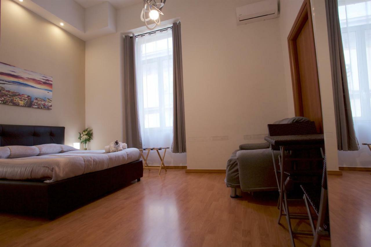 Metronapoli Bed and Breakfast Buitenkant foto