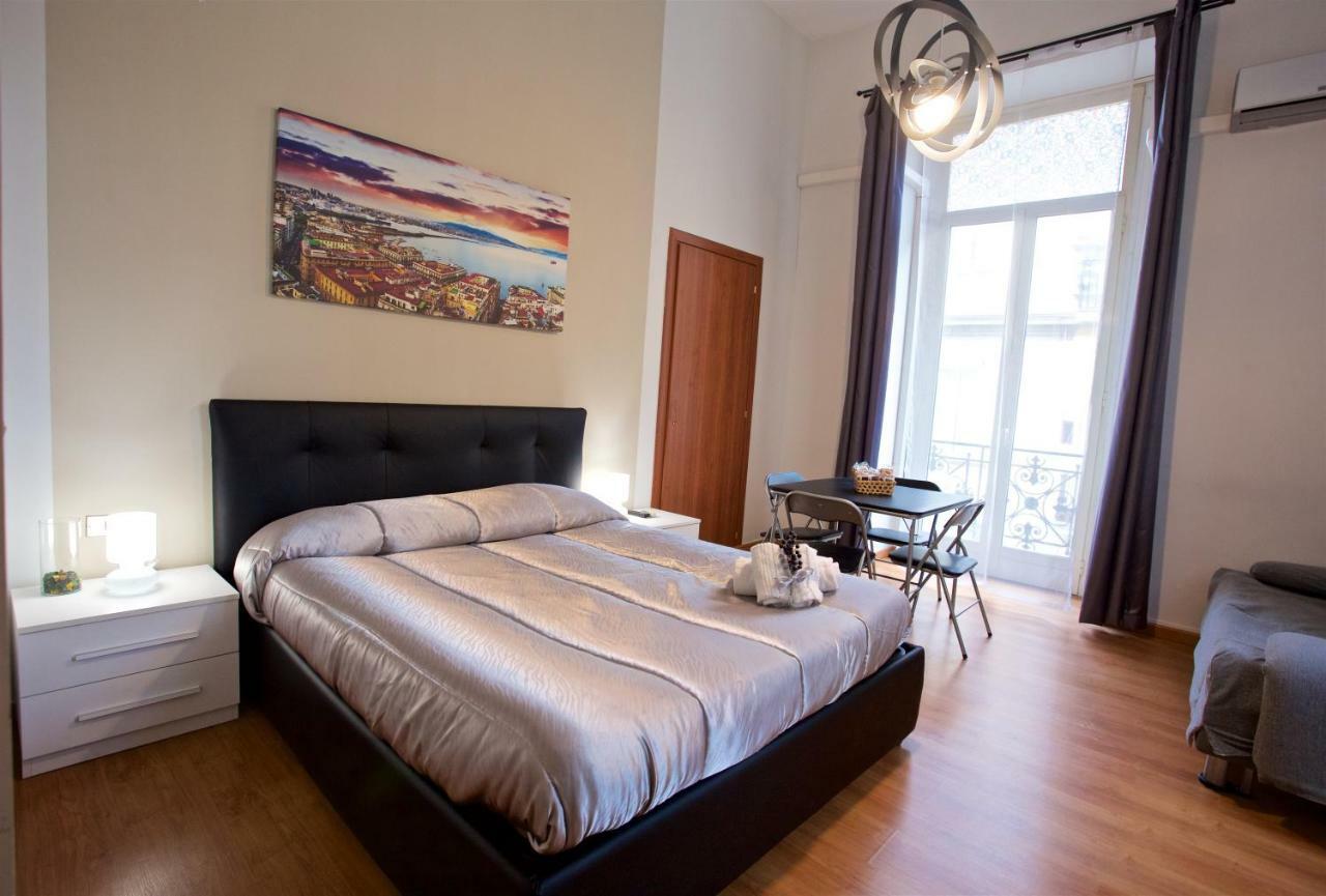 Metronapoli Bed and Breakfast Buitenkant foto