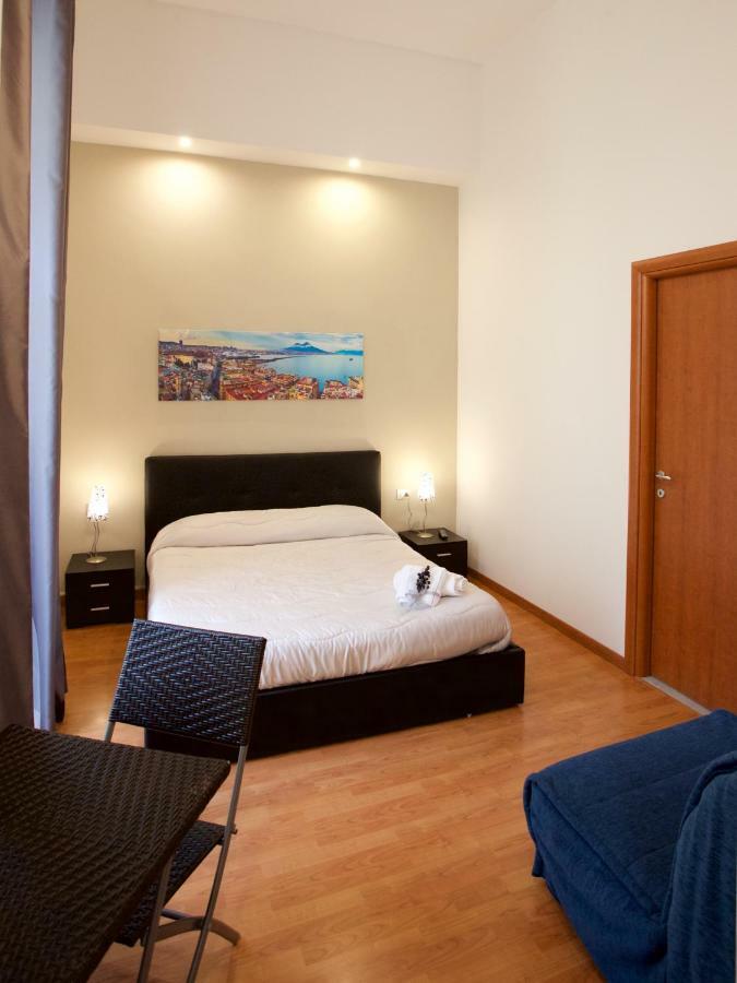 Metronapoli Bed and Breakfast Buitenkant foto